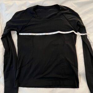 Lululemon Athletica Swiftly Long Sleeve